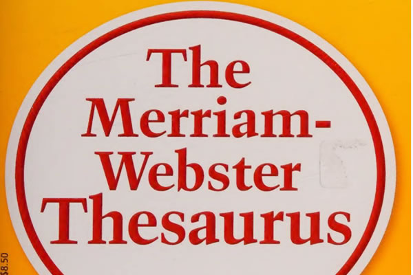 韦氏小黄本：美国权威英语同义反义词词典《the Merriam Webster Thesaurus》，含3个年份版本 Pdf